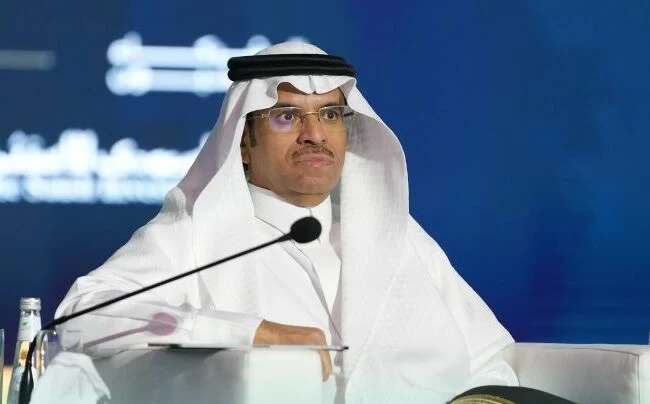 آل جابر: توظيف التقنيات الحديثة يدعم التنمية الاجتماعية آل جابر: توظيف التقنيات الحديثة يدعم التنمية الاجتماعية