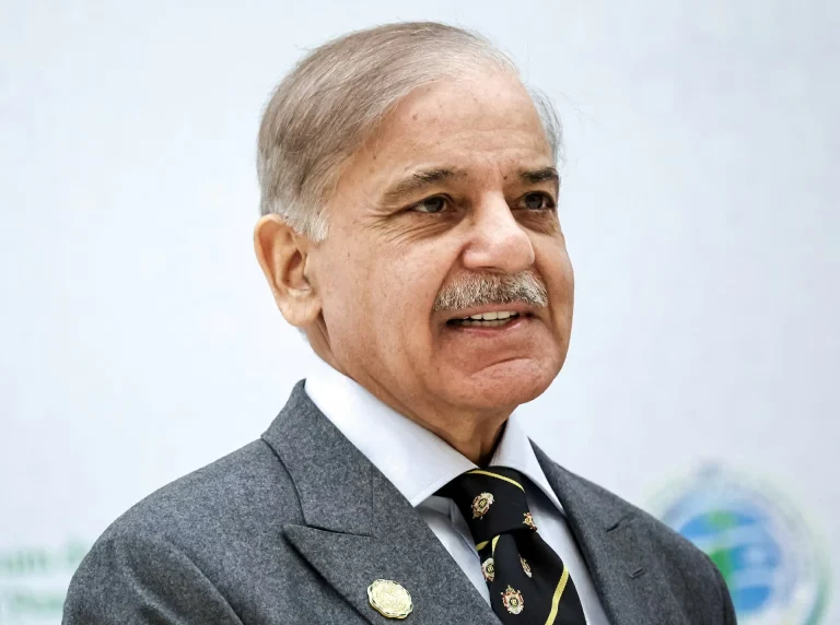 شهباز شريف: نقف كتفاً بكتف دفاعاً عن السيادة السعودية
