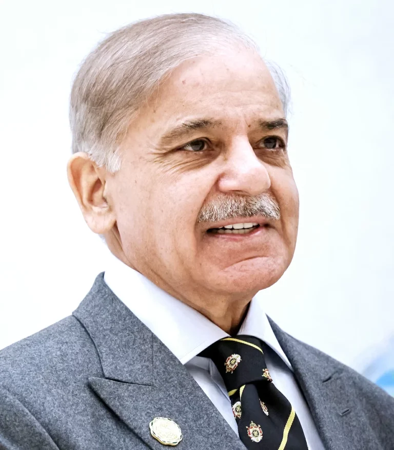 رئيس الوزراء الباكستاني يؤكد الدفاع عن السيادة السعودية رئيس الوزراء الباكستاني يؤكد الدفاع عن السيادة السعودية