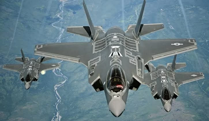واشنطن توافق على صفقة إف 35 للسعودية بـ24.3 مليار دولار واشنطن توافق على صفقة إف 35 للسعودية بـ24.3 مليار دولار
