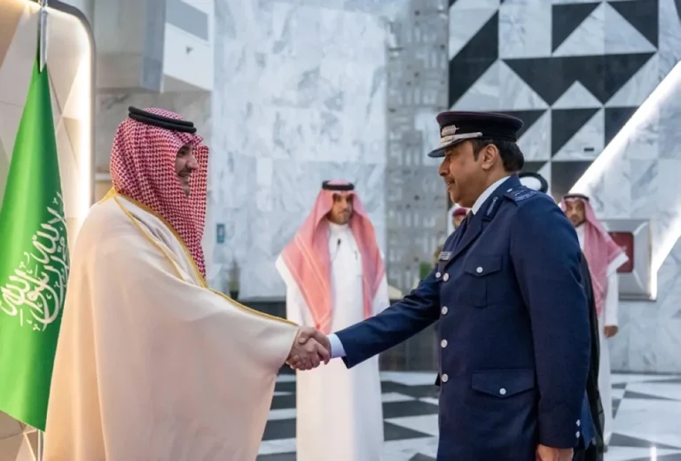 وزيرا داخلية السعودية وقطر يترأسان اللجنة الأمنية والعسكرية وزيرا داخلية السعودية وقطر يترأسان اللجنة الأمنية والعسكرية