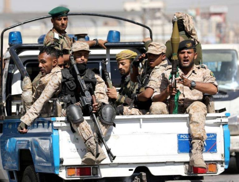 توظيف الحوثيين للدين يمتد للمناهج والسجون والجباية