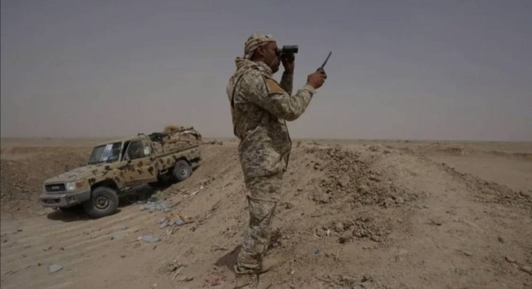 وصول القوات الحكومية إلى أطراف مديرية مجزر بشمال مأرب وصول القوات الحكومية إلى أطراف مديرية مجزر بشمال مأرب