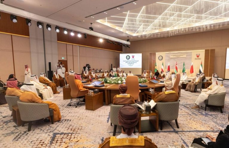 وزراء إعلام الخليج يؤكدون تعزيز وحدة الصف الخليجي وزراء إعلام الخليج يؤكدون تعزيز وحدة الصف الخليجي