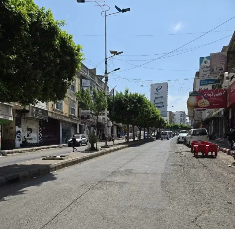وزارة الصحة اليمنية تحذر من كارثة صحية في تعز
