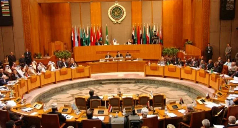 الجامعة العربية تدين استهداف مطار الملك خالد الدولي الجامعة العربية تدين استهداف مطار الملك خالد الدولي