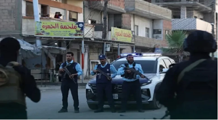 الأمن السوري ينتشر في الحسكة لتطبيق قرار حظر حمل السلاح الأمن السوري ينتشر في الحسكة لتطبيق قرار حظر حمل السلاح