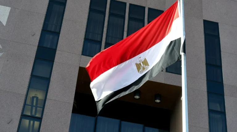 مصر تؤمن خروج 15 من البحارة المصريين العالقين في أوكرانيا مصر تؤمن خروج 15 من البحارة المصريين العالقين في أوكرانيا