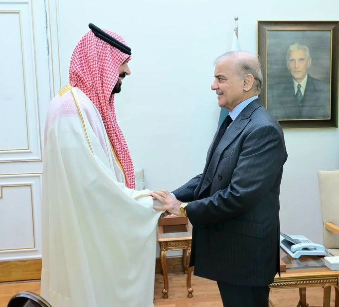 شهباز شريف يؤكد عمق العلاقات الباكستانية السعودية شهباز شريف يؤكد عمق العلاقات الباكستانية السعودية
