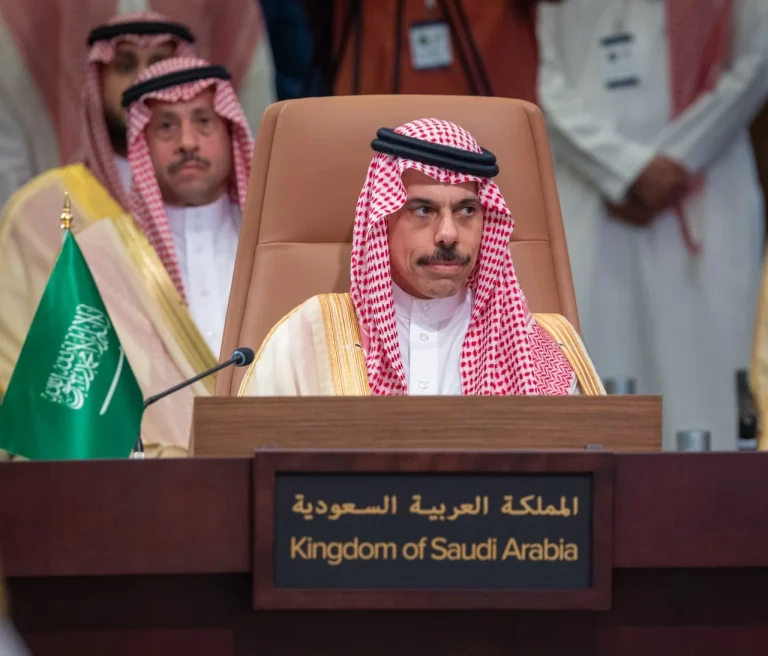 الحوار الاستراتيجي الخليجي الروسي يبحث أمن الملاحة بالمنامة الحوار الاستراتيجي الخليجي الروسي يبحث أمن الملاحة بالمنامة