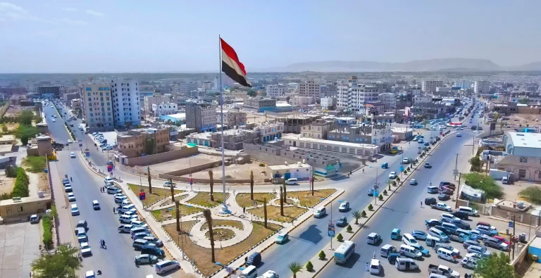 قصف مأرب بـ4 صواريخ جديدة والعليمي يؤكد استمرار فجر اليمن قصف مأرب بـ4 صواريخ جديدة والعليمي يؤكد استمرار فجر اليمن
