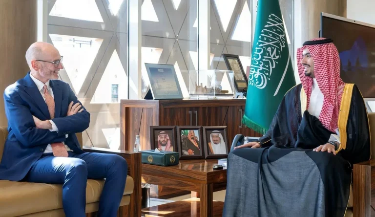 محافظ الدرعية يستقبل سفير المملكة المتحدة لدى السعودية