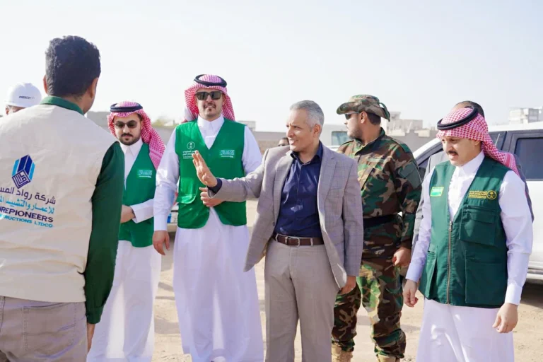 وزير الشؤون الاجتماعية اليمني: استعادة باب المندب إنجاز محوري وزير الشؤون الاجتماعية اليمني: استعادة باب المندب إنجاز محوري