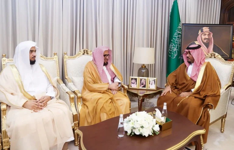 نائب أمير نجران يستقبل رئيس محكمة الاستئناف بالمنطقة نائب أمير نجران يستقبل رئيس محكمة الاستئناف بالمنطقة
