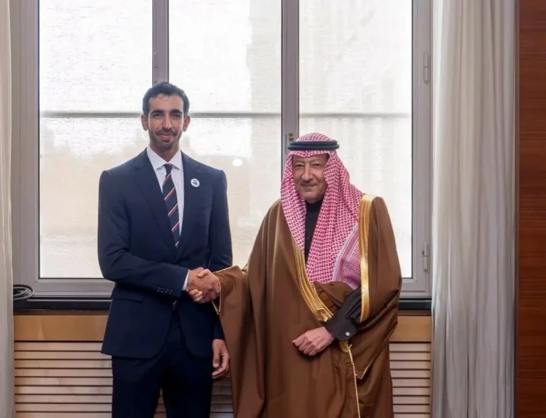 الخريجي وشخبوط آل نهيان يبحثان مستجدات الأوضاع في السودان الخريجي وشخبوط آل نهيان يبحثان مستجدات الأوضاع في السودان