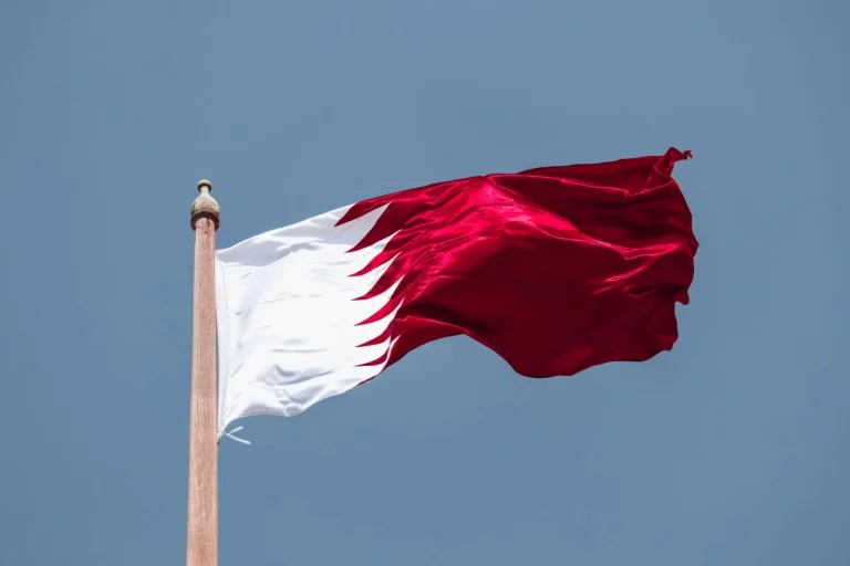 قطر تدين استهداف مطار الملك فهد الدولي في الدمام