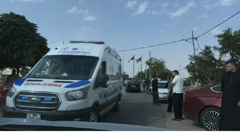 هجوم الكرك: 6 قتلى و28 مصاباً وتعهد ملكي بمواجهة الفاعلين هجوم الكرك: 6 قتلى و28 مصاباً وتعهد ملكي بمواجهة الفاعلين