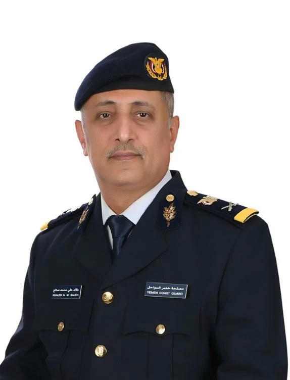 إصابة فرد وأضرار في استهداف خفر السواحل اليمنية بعدن إصابة فرد وأضرار في استهداف خفر السواحل اليمنية بعدن